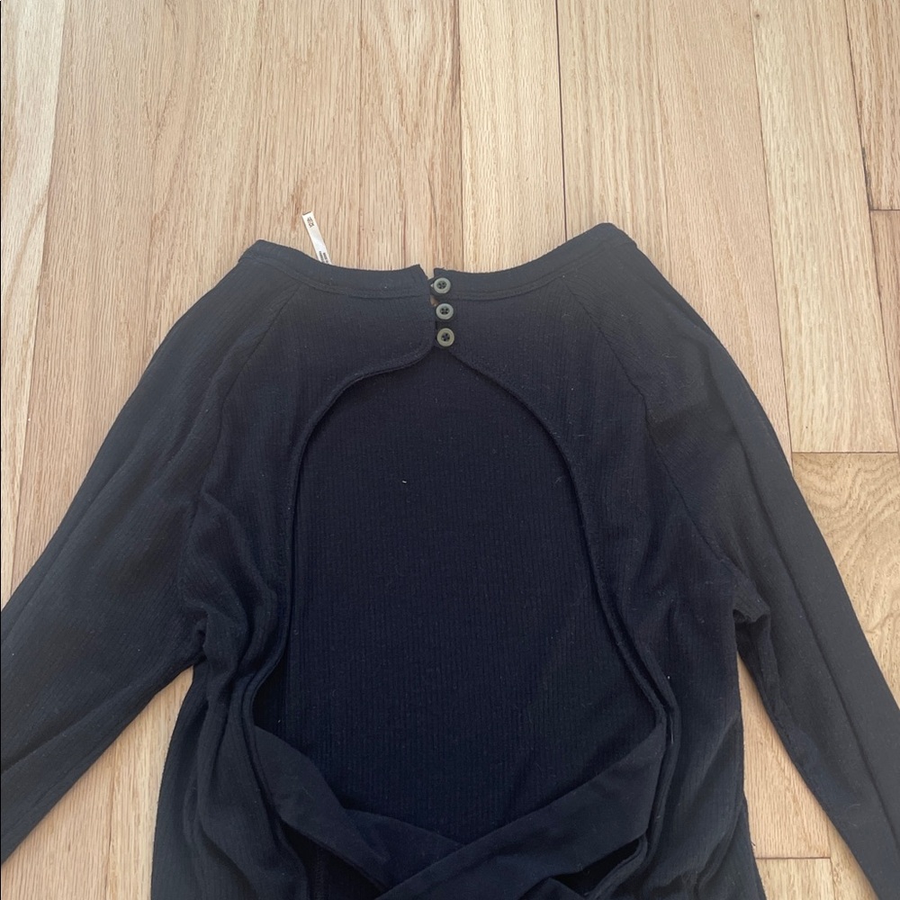 Free people size XS Black Long Sleeve Tie-Back Top - Picture 11 of 12